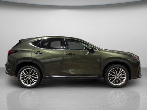 Used 2025 Lexus NX 350h AWD w/ Cold Area Package image 4