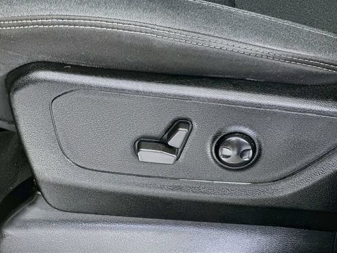 Used 2022 RAM 1500 Big Horn AWD/4WD image 21