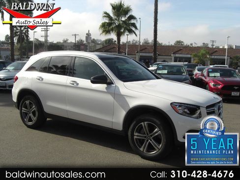 Used 2017 Mercedes-Benz GLC 300 image 1