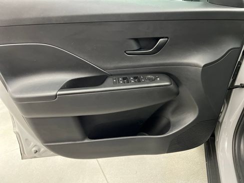 Used 2024 Hyundai Kona SEL FWD image 14