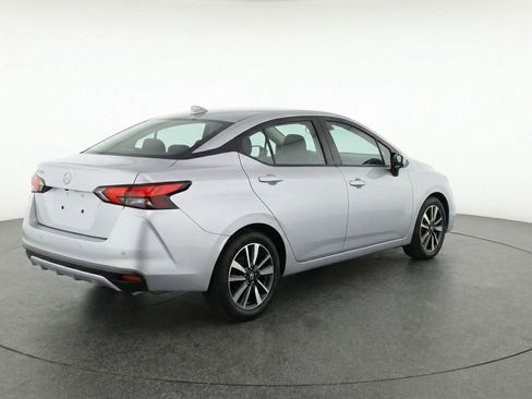 Used 2025 Nissan Versa SV FWD image 9