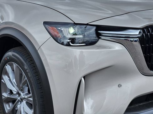 New 2026 MAZDA CX-90 Plug-In Hybrid w/ Preferred AWD/4WD image 28