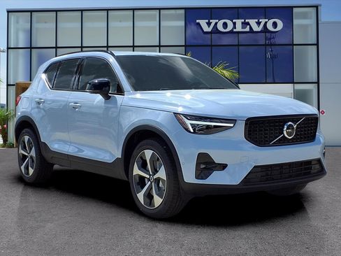 New 2026 Volvo XC40 B5 Plus w/ Protection Package Premier image 1