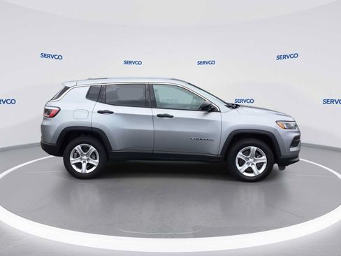 Used 2023 Jeep Compass Sport AWD/4WD image 9