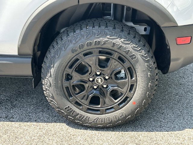 New 2026 Ford Bronco Sport Outer Banks w/ Sasquatch Outer Banks Package AWD/4WD image 12