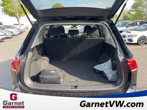 Certified 2023 Volkswagen Tiguan SE AWD/4WD image 18