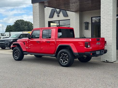 Used 2021 Jeep Gladiator Overland AWD/4WD image 10