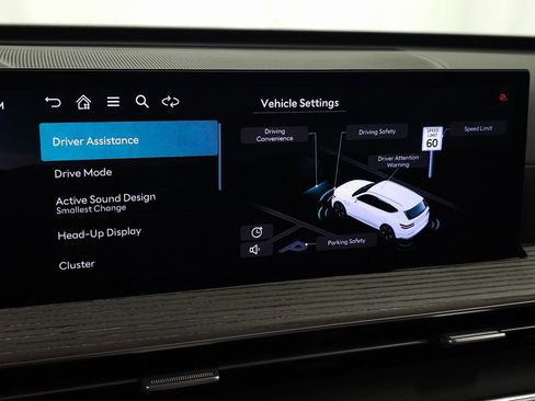 New 2025 Genesis GV80 3.5T Prestige image 18