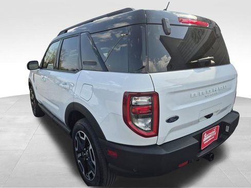 Used 2021 Ford Bronco Sport Outer Banks w/ Outer Banks Package (96D) image 4