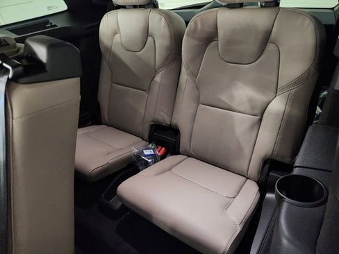 New 2026 Volvo XC90 T8 Ultra w/ Lounge Package image 32