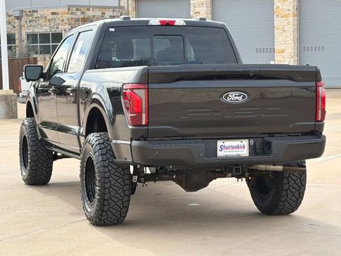 Used 2024 Ford F150 Platinum image 6