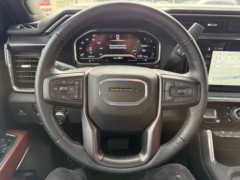 Used 2024 GMC Sierra 2500 Denali Ultimate image 14