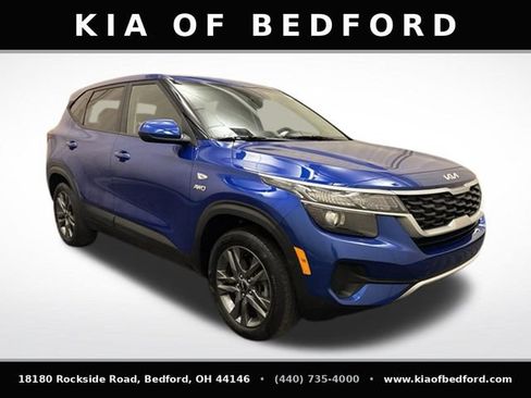 Certified 2023 Kia Seltos LX AWD/4WD image 3