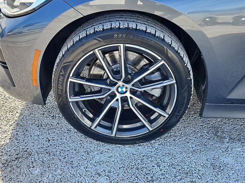 Used 2022 BMW 330i xDrive Sedan w/ Driving Assistance Package image 7