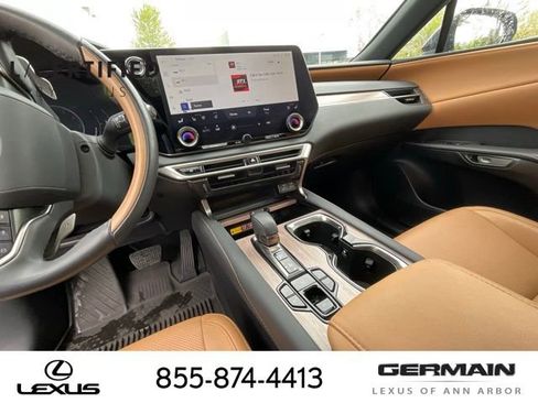 Certified 2024 Lexus RX 350 Premium w/ Convenience Package AWD/4WD image 20
