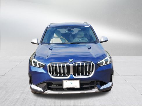Certified 2023 BMW X1 xDrive28i w/ Convenience Package image 2