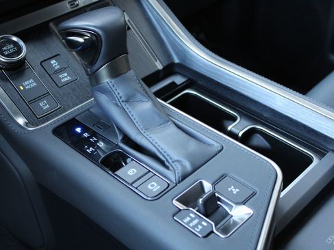 Used 2024 Lexus GX 550 GX 550 Premium+ image 21