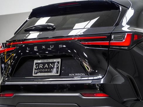 Used 2025 Lexus NX 350h AWD w/ Accessory Package (Z2) image 14