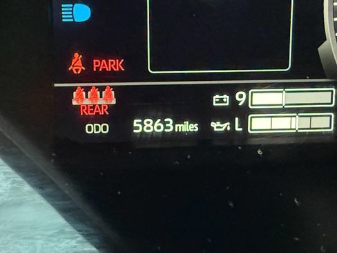 Used 2025 Toyota Tundra Platinum image 19