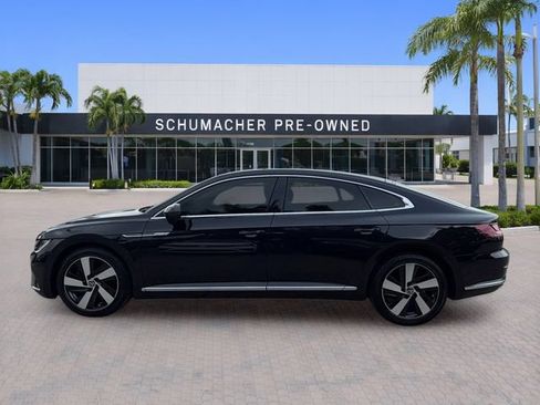Used 2021 Volkswagen Arteon SE FWD image 4