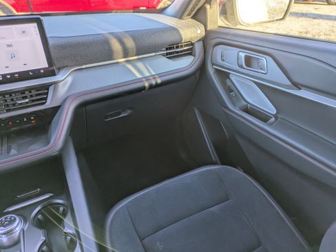 Certified 2025 Ford Explorer ST image 17