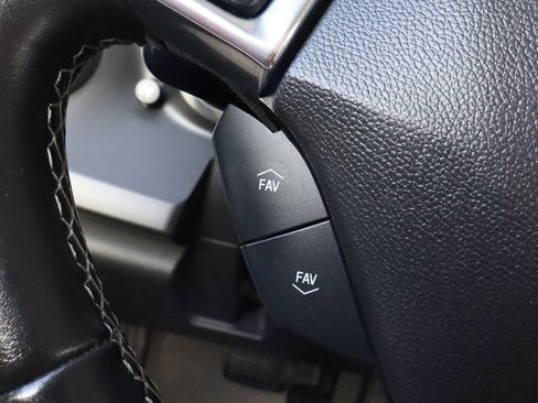 Used 2023 Chevrolet Camaro LT image 24