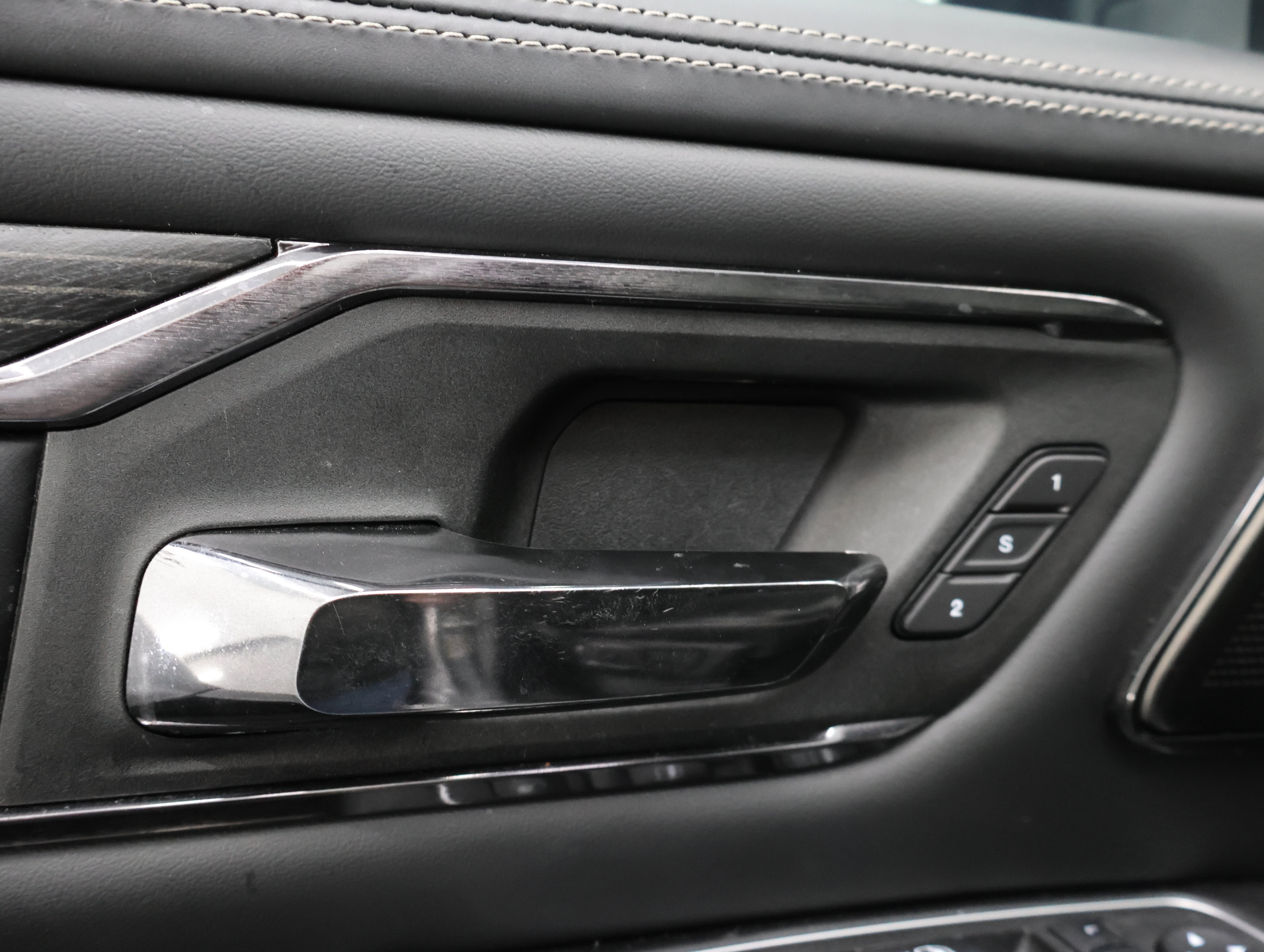 Used 2023 RAM 1500 Limited w/ Night Edition AWD/4WD image 41