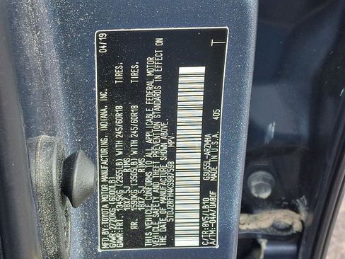 Used 2019 Toyota Highlander XLE w/ Carpet Mat Package (TMS) image 26