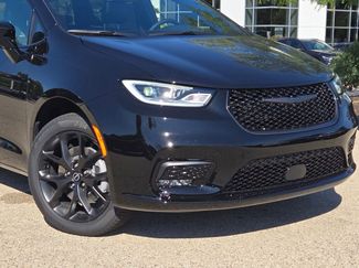 New 2026 Chrysler Pacifica Limited w/ S Appearance Package video 2