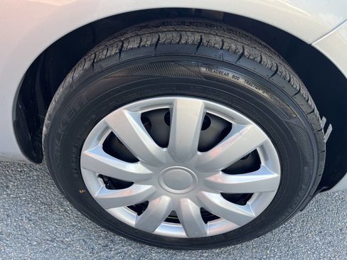 Used 2013 Ford Fiesta SE image 29