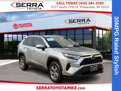 Used 2024 Toyota RAV4 XLE FWD image 1