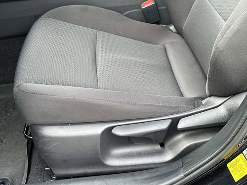 Used 2025 Toyota Prius LE image 17