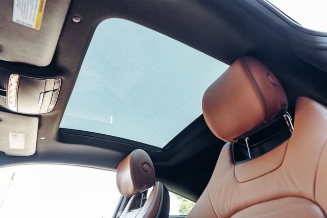 Used 2022 Mercedes-Benz C 300 Coupe image 24