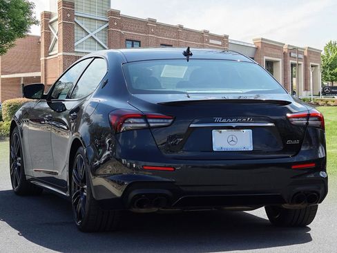 Used 2023 Maserati Ghibli Modena image 27