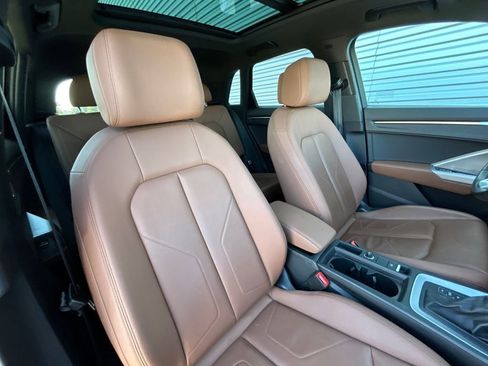 Used 2022 Audi Q3 2.0T Premium image 42