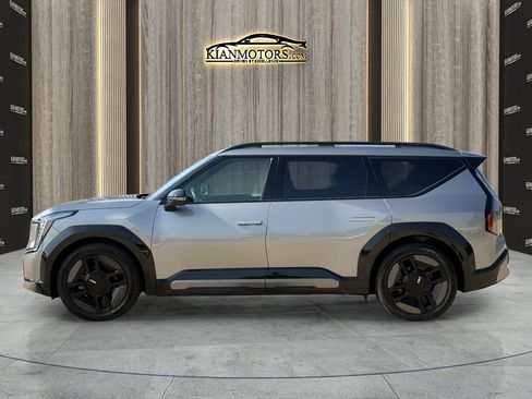 Used 2024 Kia EV9 GT-Line AWD/4WD image 7