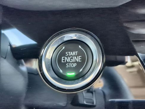 New 2025 Buick Envision Sport Touring image 17