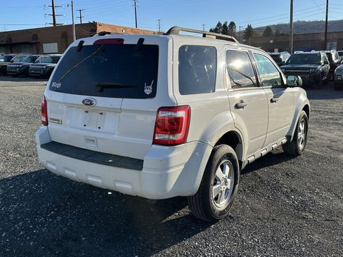 Used 2011 Ford Escape XLT w/ 202A Rapid Spec Order Code image 8