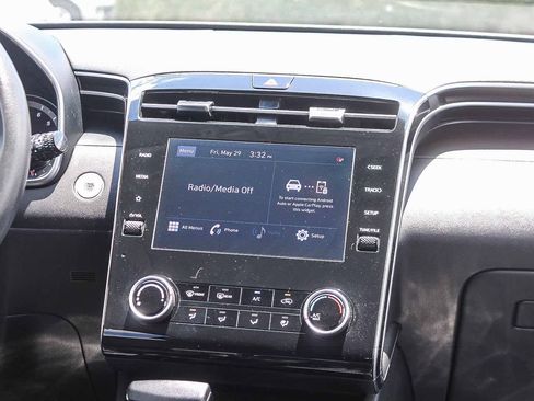 Used 2022 Hyundai Tucson SEL FWD image 18