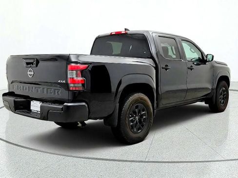 Used 2025 Nissan Frontier S AWD/4WD image 5