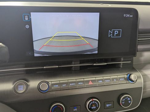Used 2024 Hyundai Kona SE FWD image 24