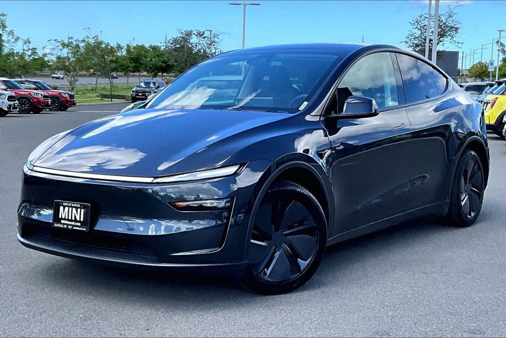 Used 2026 Tesla Model Y Long Range AWD/4WD image 2