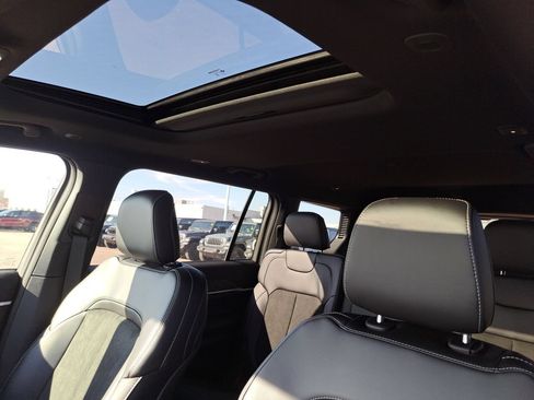 New 2026 Jeep Grand Cherokee L 4WD image 11