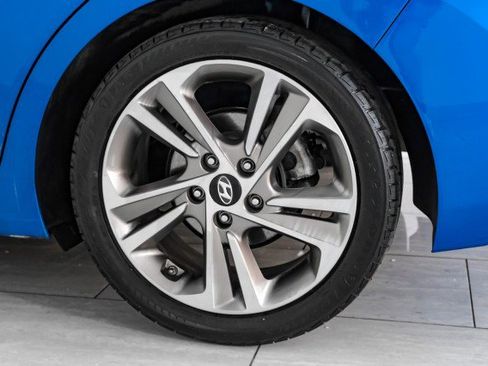 Used 2017 Hyundai Elantra Limited image 51