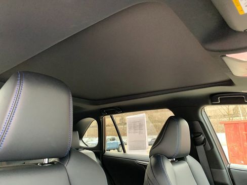 Used 2025 Toyota RAV4 XSE w/ Advanced Technology Package image 19