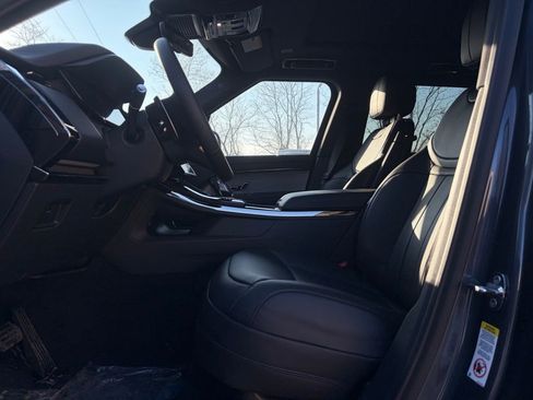 New 2026 Land Rover Range Rover Sport SE image 11