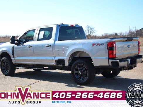 Used 2023 Ford F250 XL w/ STX Appearance Package image 7