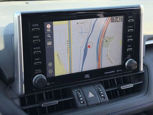 Used 2020 Toyota RAV4 XSE image 28