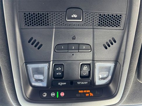 Used 2021 Cadillac XT6 Premium Luxury w/ Platinum Package image 28