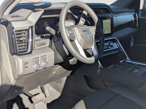 New 2026 GMC Sierra 2500 Denali w/ Denali Reserve Package image 9